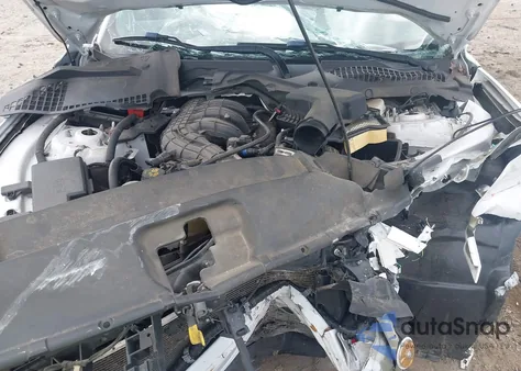 2016 Ford Mustang V6 из США, поврежденный, VIN 1FA6P8AM4G5316459